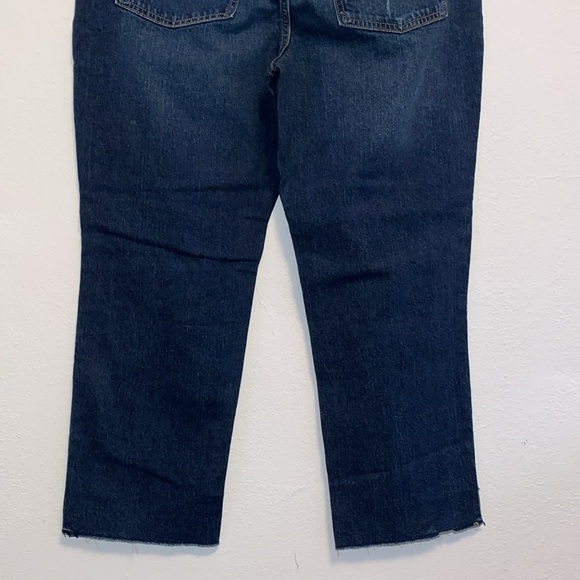 Time & Tru Women's Dark Wash Raw Edge Crop Pants - Picture 6 of 8